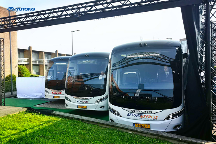 The Future of Airport Ground Transport: Electric vs. Fuel