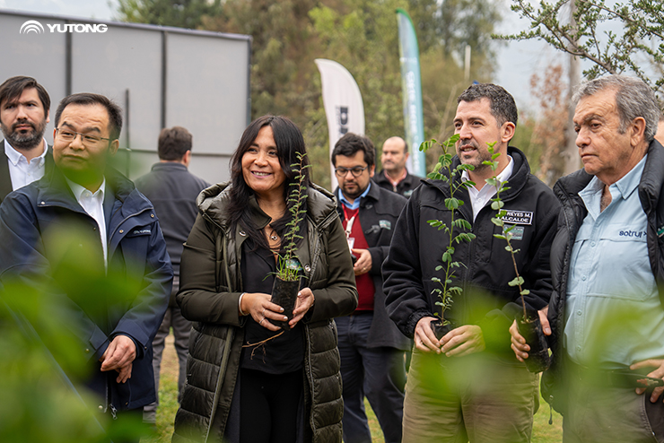 Yutong Plants 1,000 Trees in Chile’s Net Zero Forest to Boost Ecological Sustainability